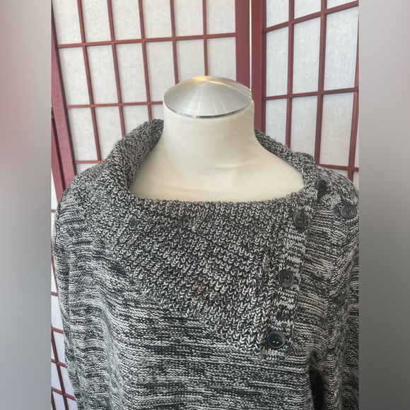 SEJOUR Sweater with Adjustable Nexkline - Picture 2 of 6